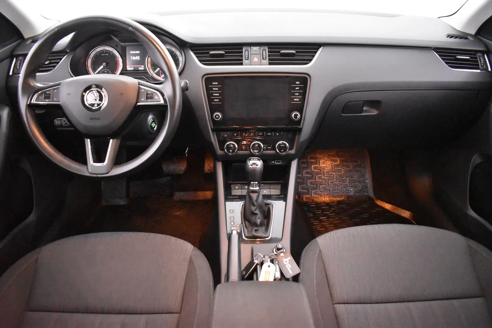 Car Image - 353uG3WfMHh5BqekkElUHx