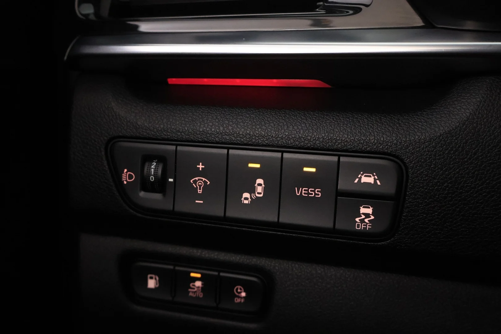 Car Image - 47Zg2cKolFm4Zx2xq4Z9sD