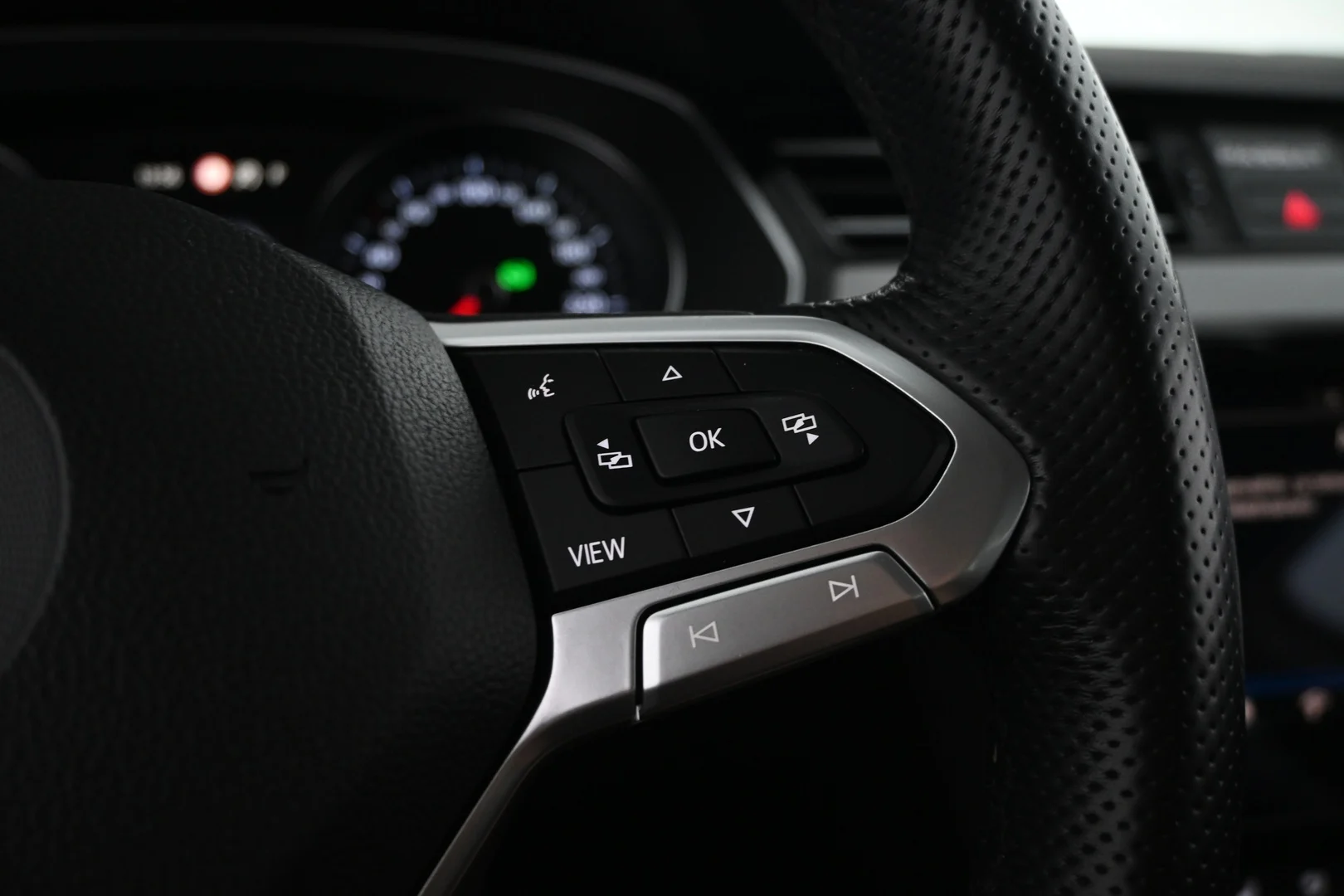 Car Image - 1ZNh13vWHw4ynySeKraMKp