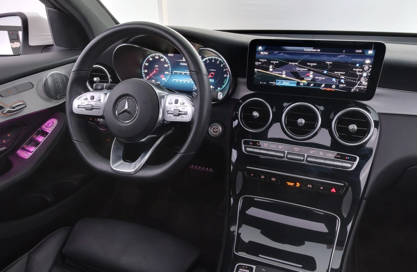 Car Image - 2Xw0N6iOl8Y2tqyH3DpZvs