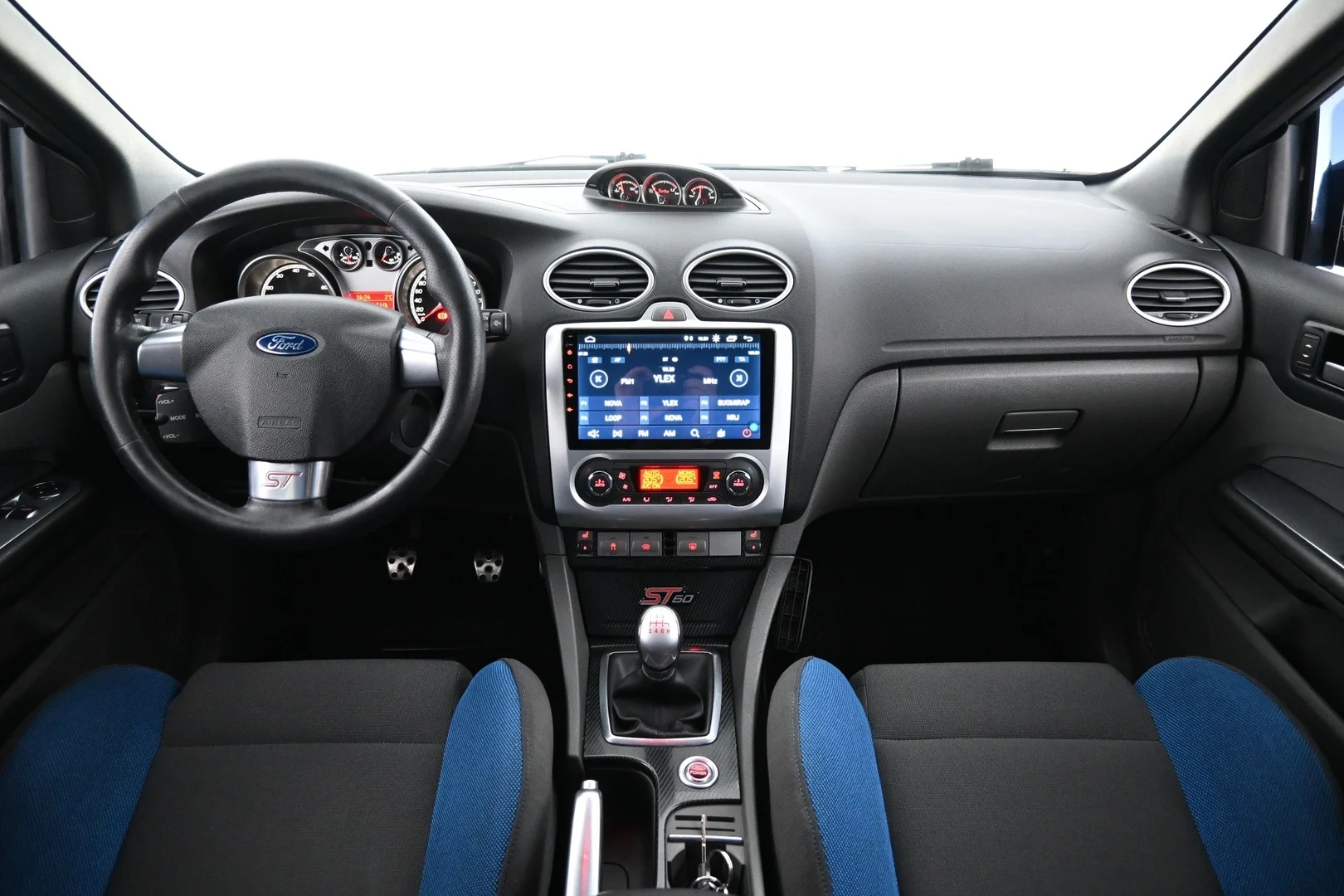 Car Image - RZRAcnmaUxMZu67qYdEMj