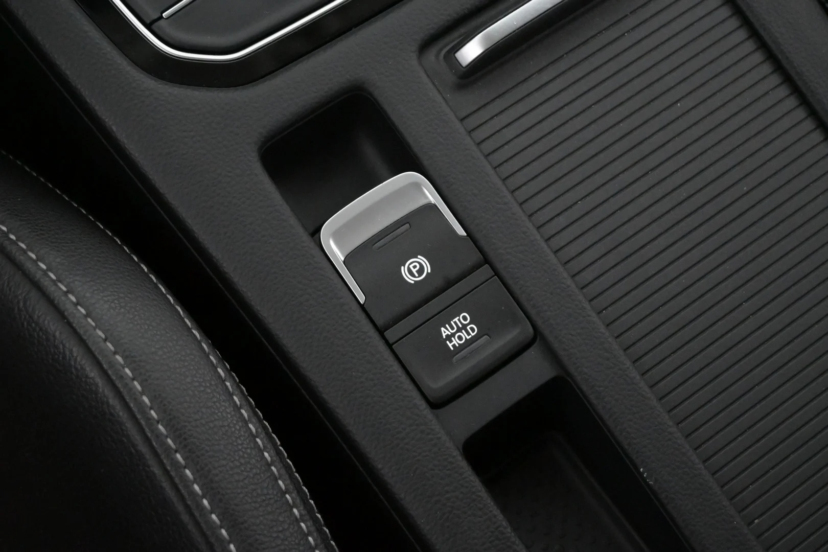 Car Image - xva9xshZ96RI7noL3DupA