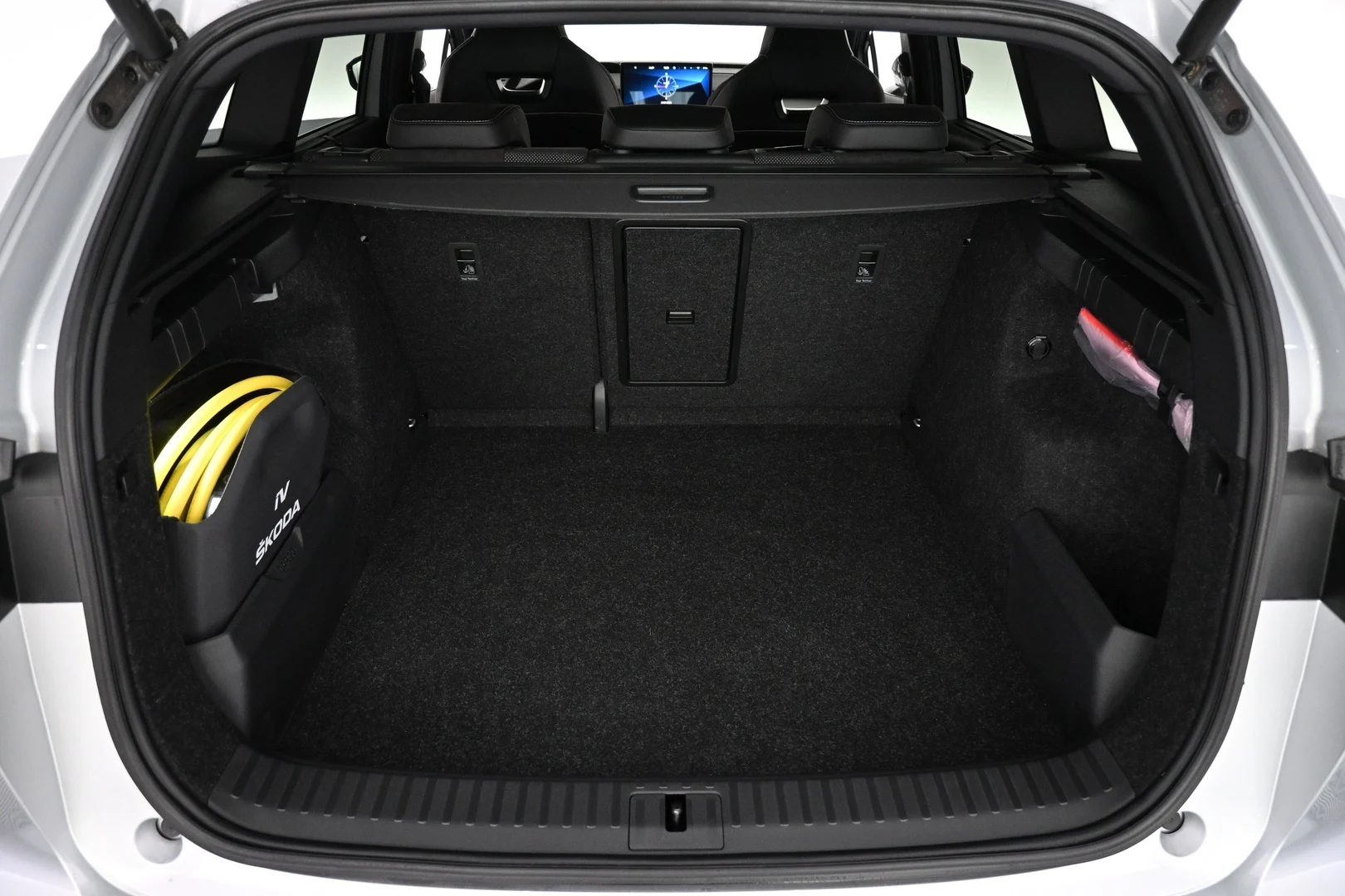 Car Image - 3fuynePDHSBfyC6UtKPadg
