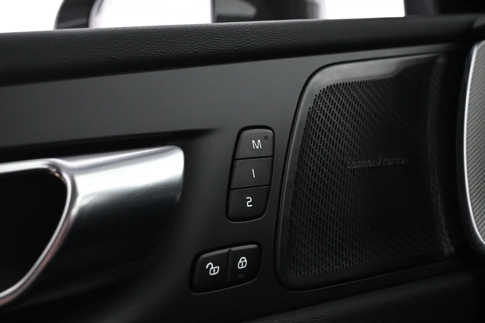 Car Image - 4XKHDdPZCZdH6cQsRb96xS