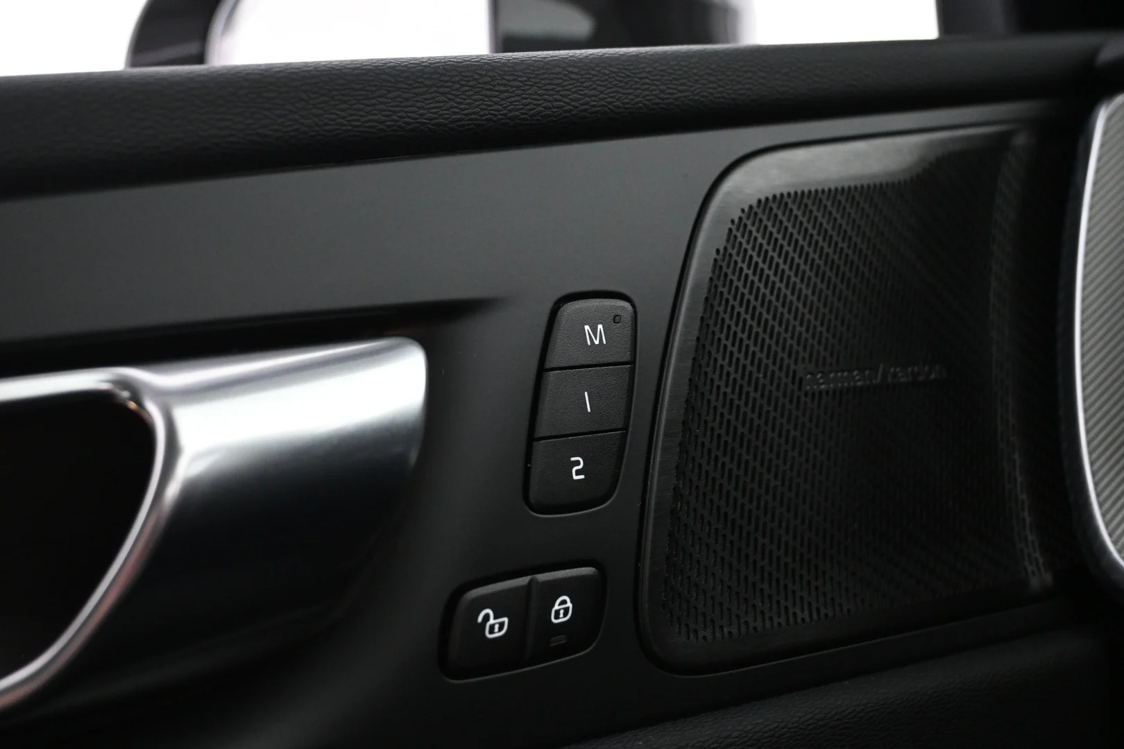 Car Image - 4XKHDdPZCZdH6cQsRb96xS