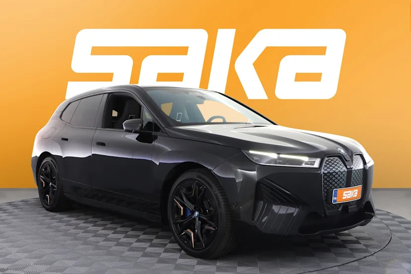 BMW iX