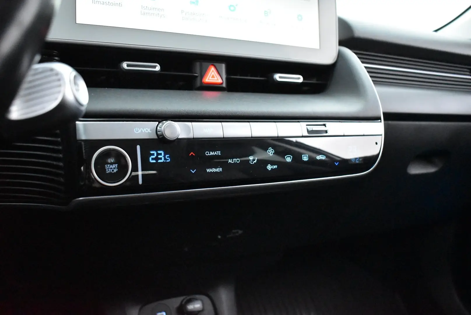 Car Image - 23sksTuB0nj7et6O7vlv6l