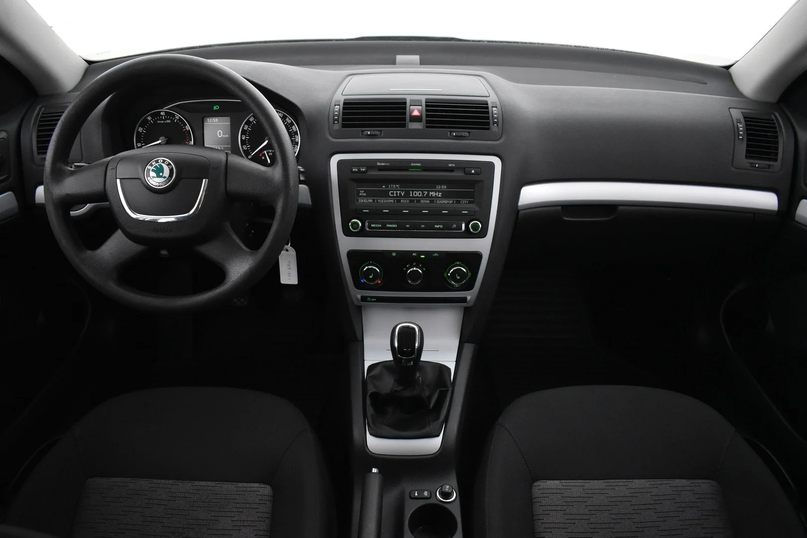 Car Image - 3fK1o6EmN59QyoxW0ZczVF