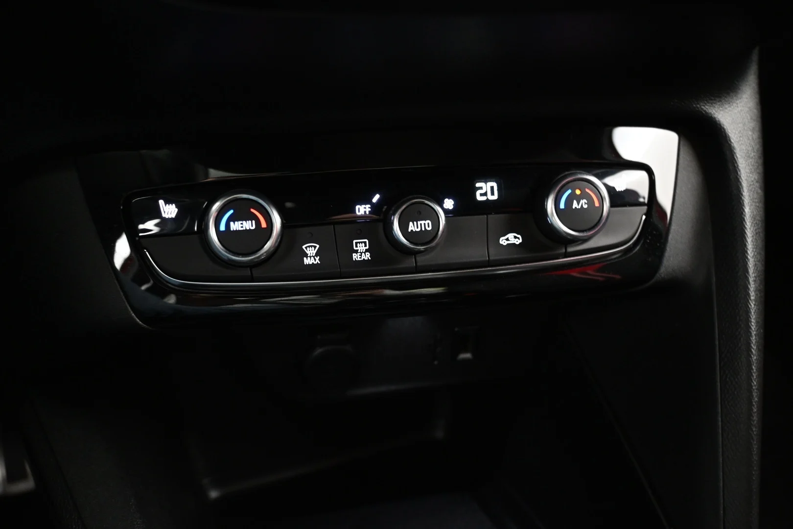 Car Image - 11q4viZe7KDgeaOB6DvliP