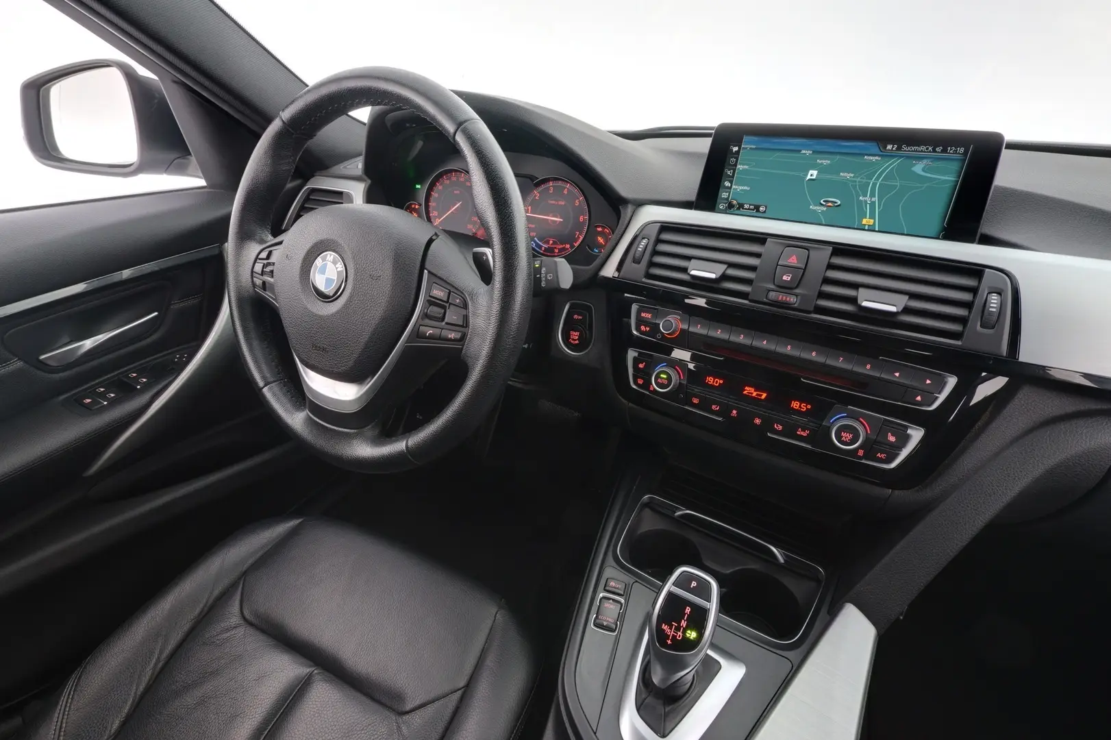 Car Image - 2PePGGr17ddXqiCfHCcAK2