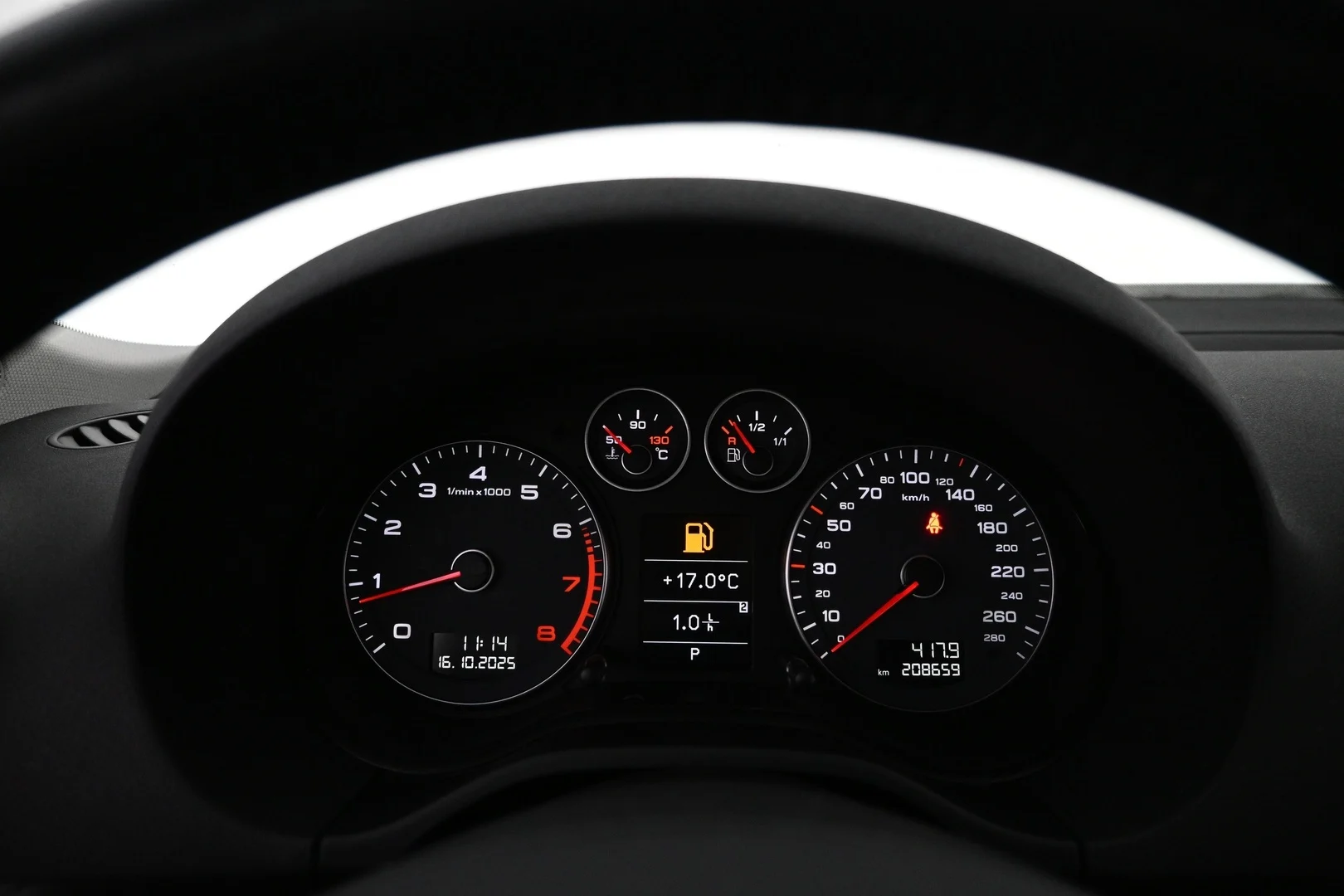 Car Image - 2ns6drg0MINeDFe6iZcxnn