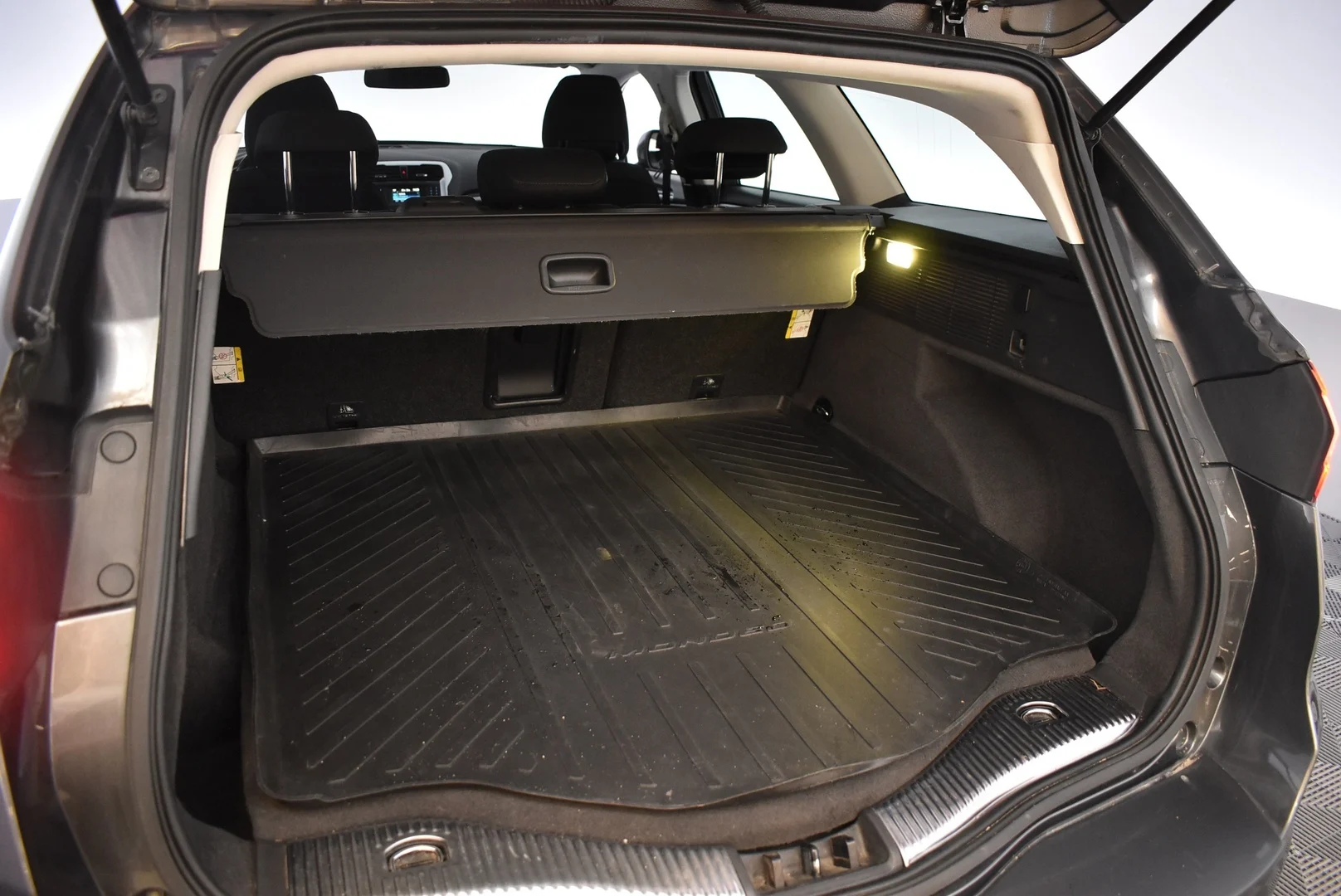 Car Image - 3v4WynpWPf5VgNqSpEb00O