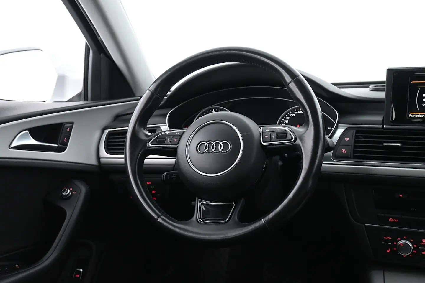 Car Image - 2bzuuQ6DpebRMZEpOcptuF