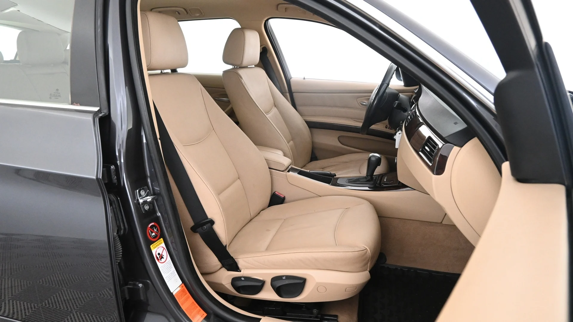 Car Image - 7mf6O52YA8poMFdcxxKCwL