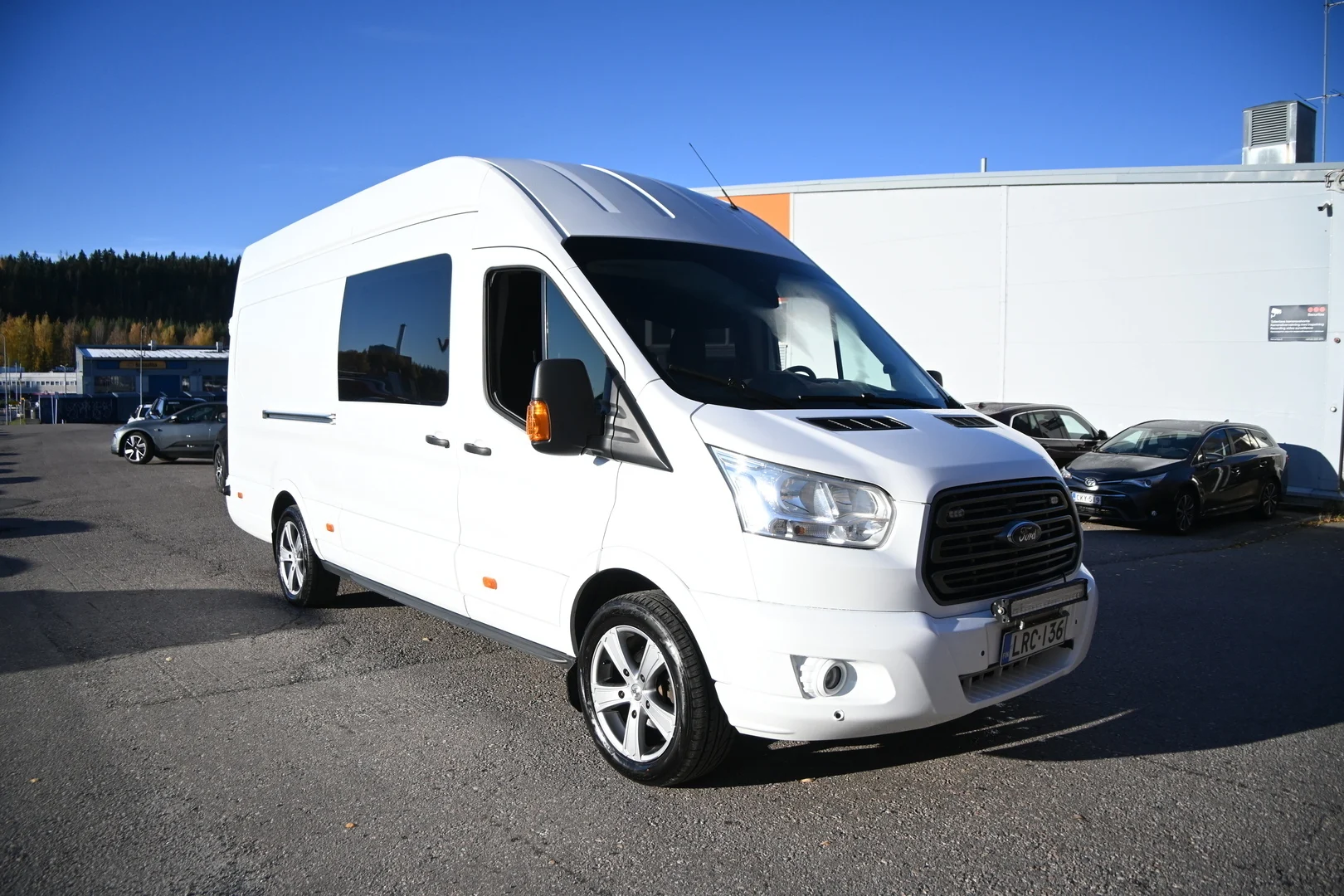 Car Image - 71YmdMi81vc3R54V2usQS