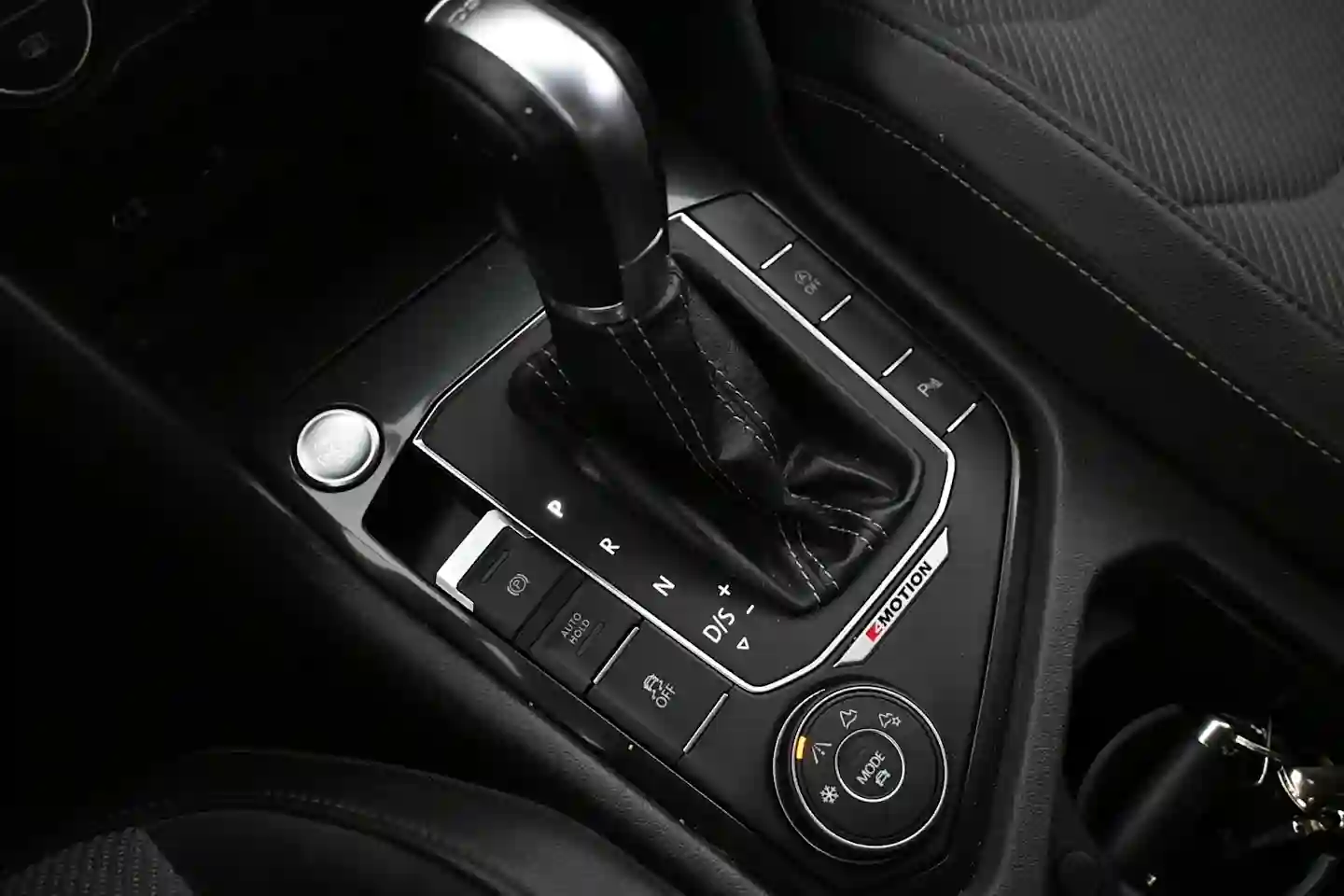 Car Image - 5jyEKBH7xgpFWLPsHaF7QC