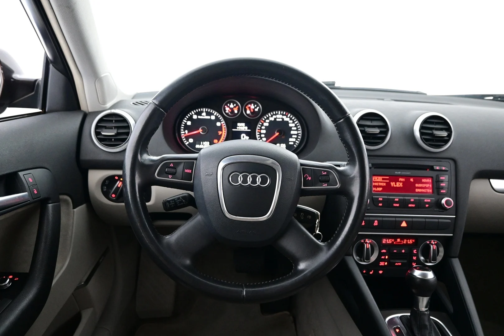 Car Image - 6D4QNfOpc7V3AVfXlB1wYA