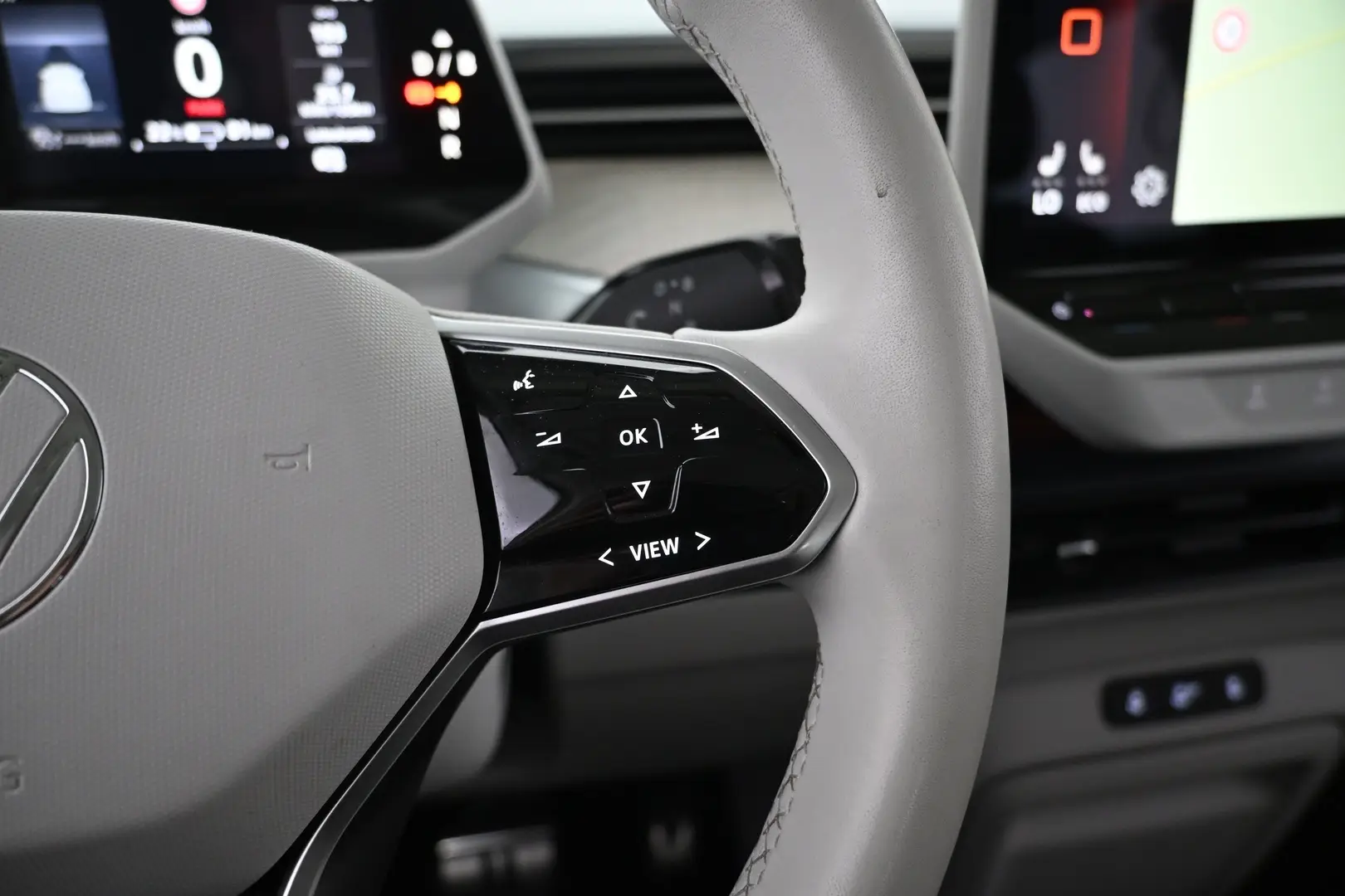 Car Image - 4wIv2Y1RNKtPKooBX0C2xs