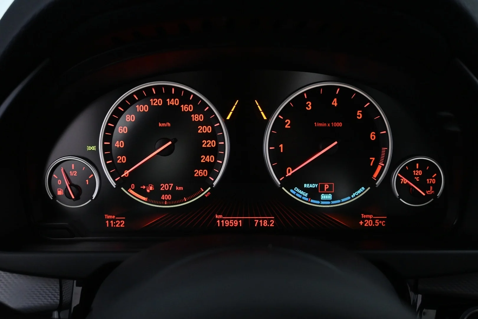 Car Image - 3IO6ahI4NaZ3SiA1YYXuq4