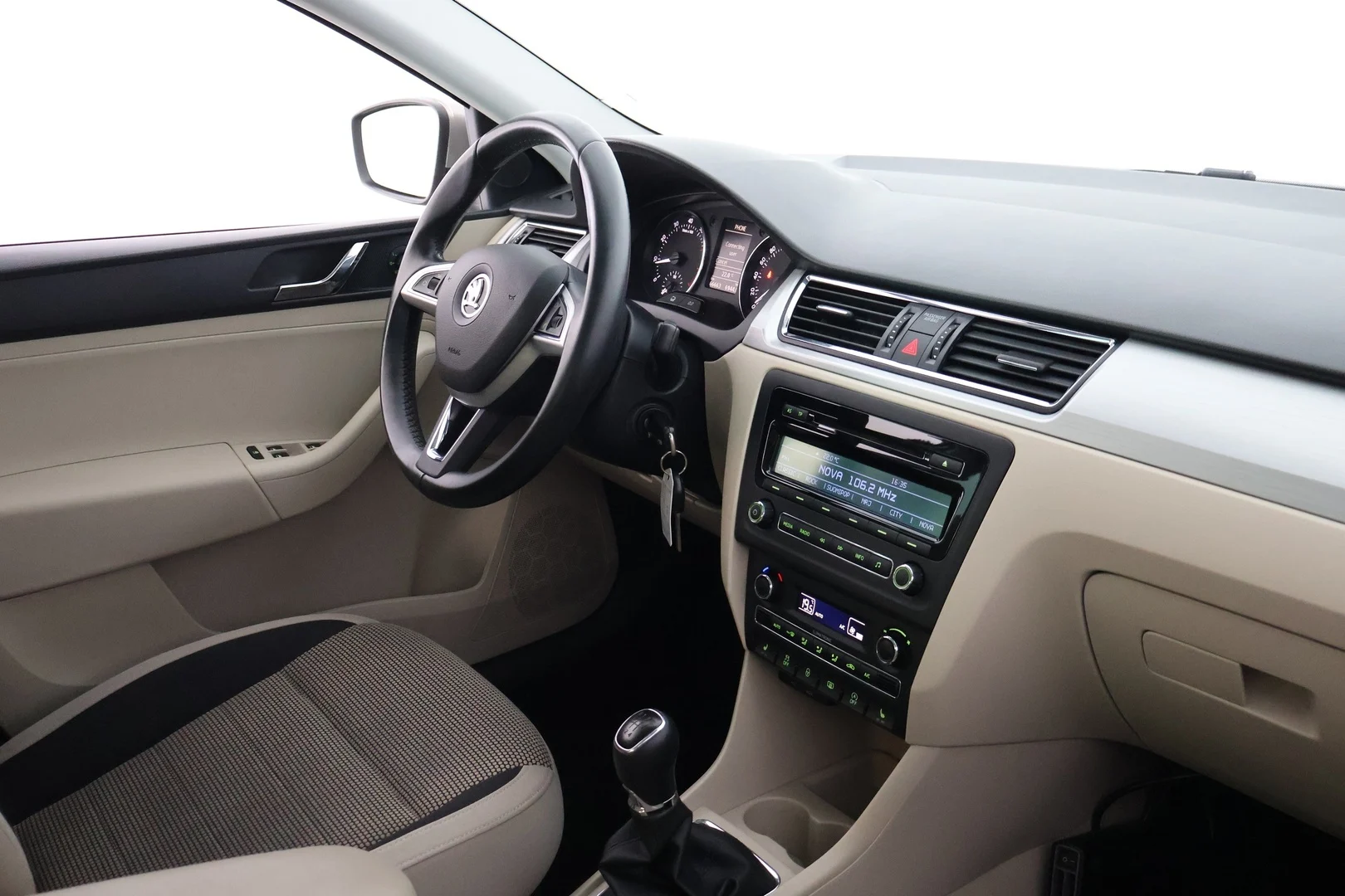 Car Image - 7wzPjxD1rBHffsOvqSRRoS