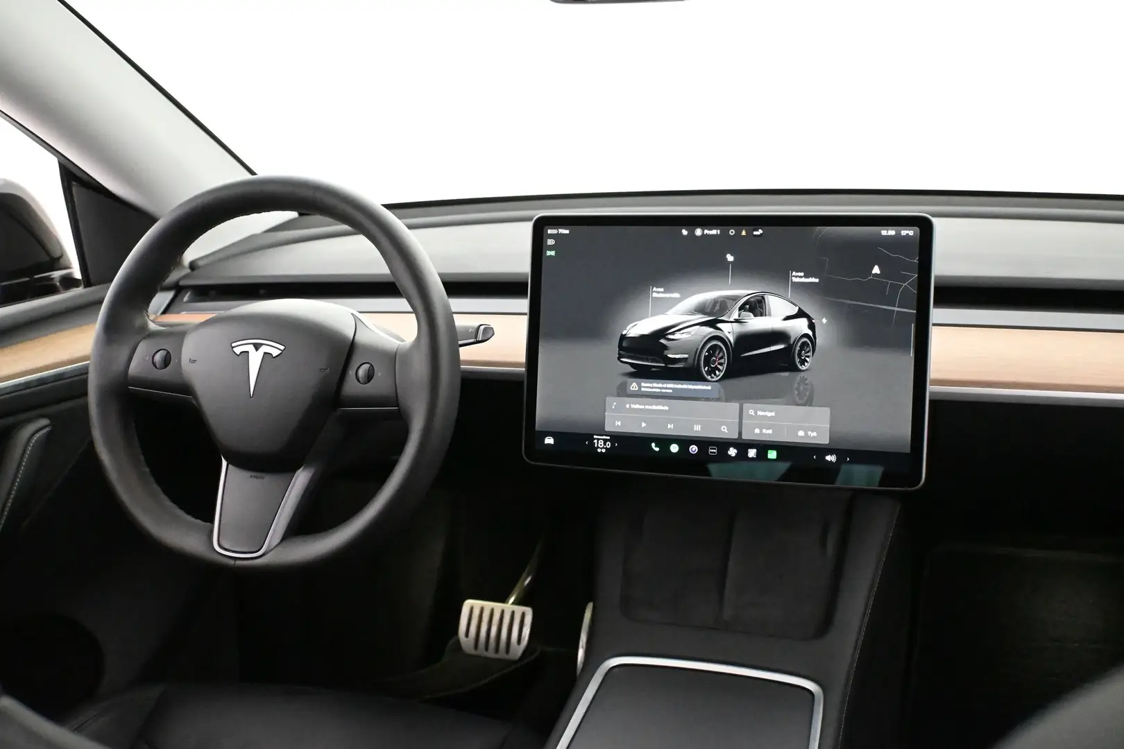 Car Image - YeU7dgEpor418BgxNPAI9