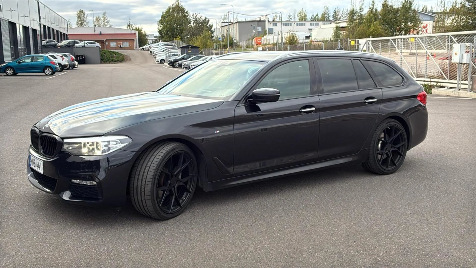 Car Image - 3l6QeHL5ewEJ0VLerzTL07
