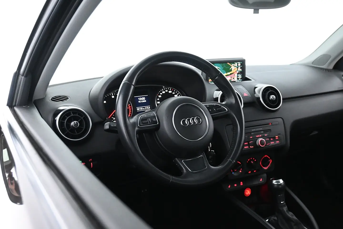 Car Image - 5rCnxZ57LzLztgYdjrxjU6