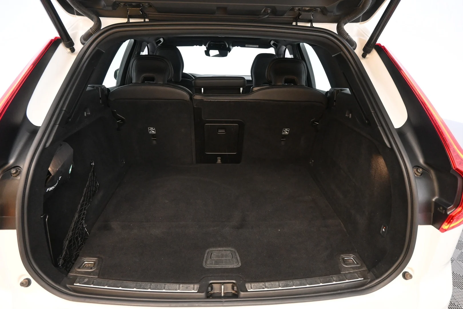 Car Image - 3i9jIYL9HMYPoygNi7hTtr
