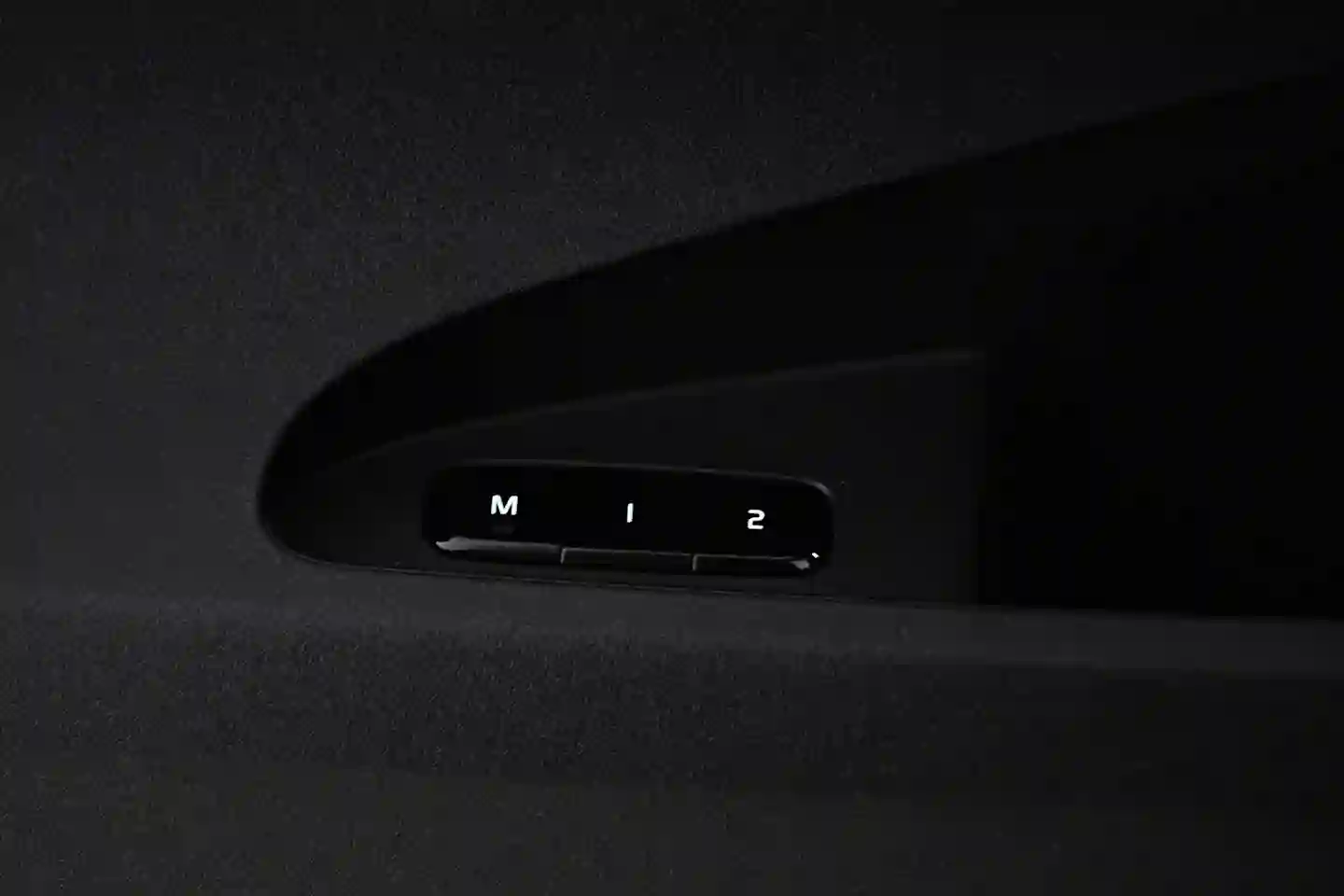 Car Image - j0gdOFrsvtsrzv6x2DgHl