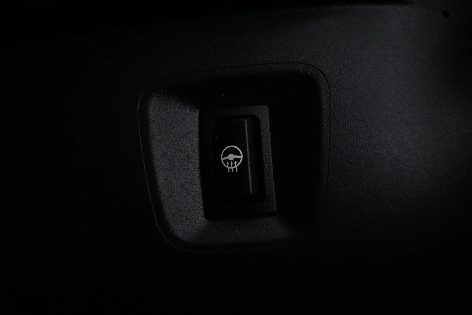 Car Image - fIZ03KGN7Mu4uGEDF4Ukw