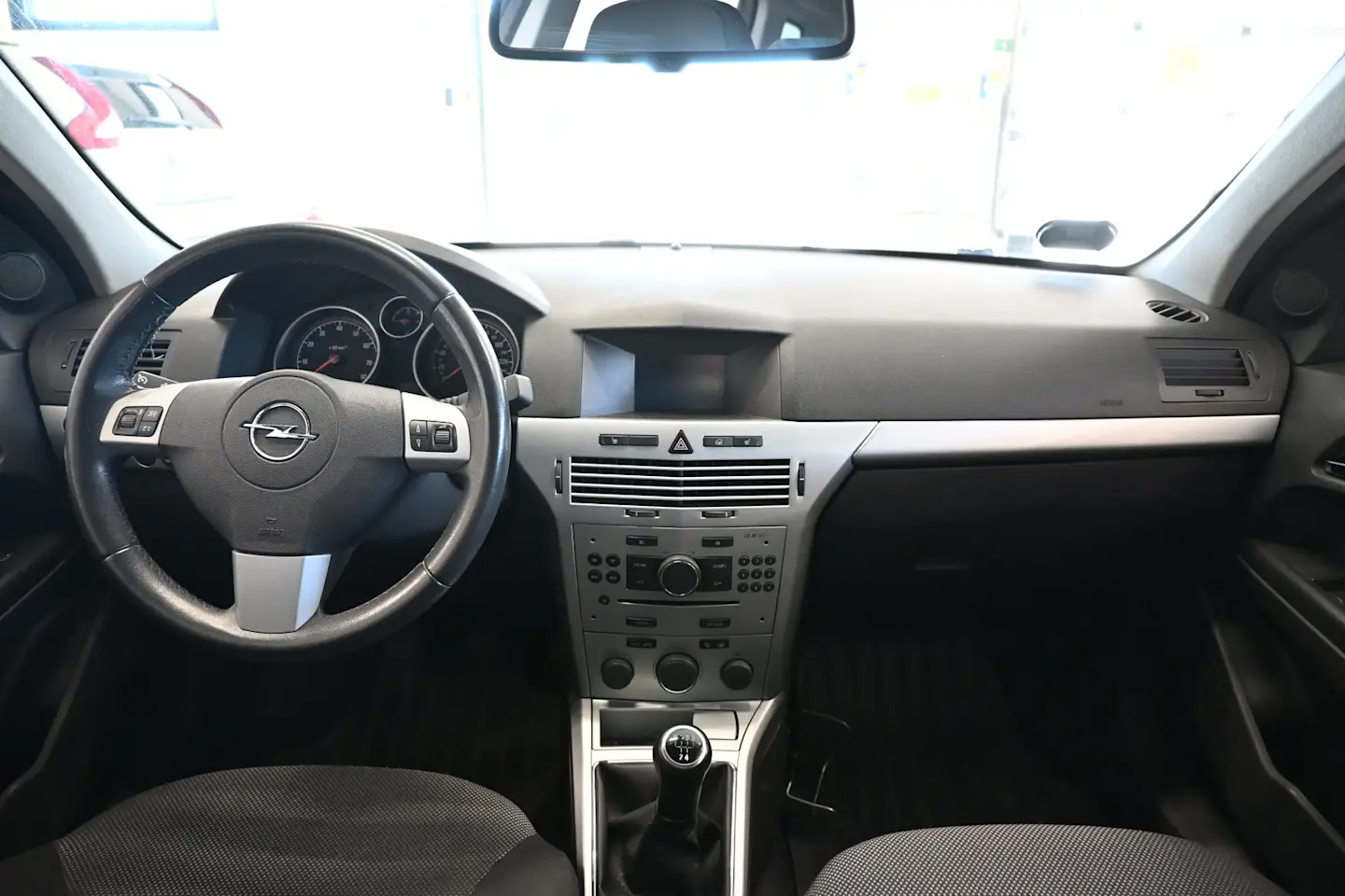 Car Image - 4DIHXRmKdXwT7VFAtHdJVA