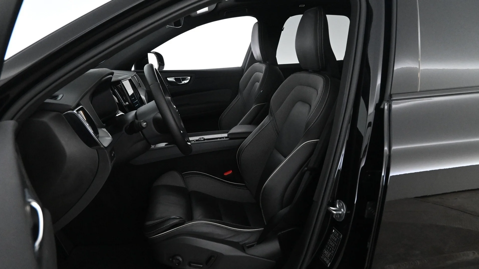Car Image - 1rb2r0QVfCuQjXO82jzCDl