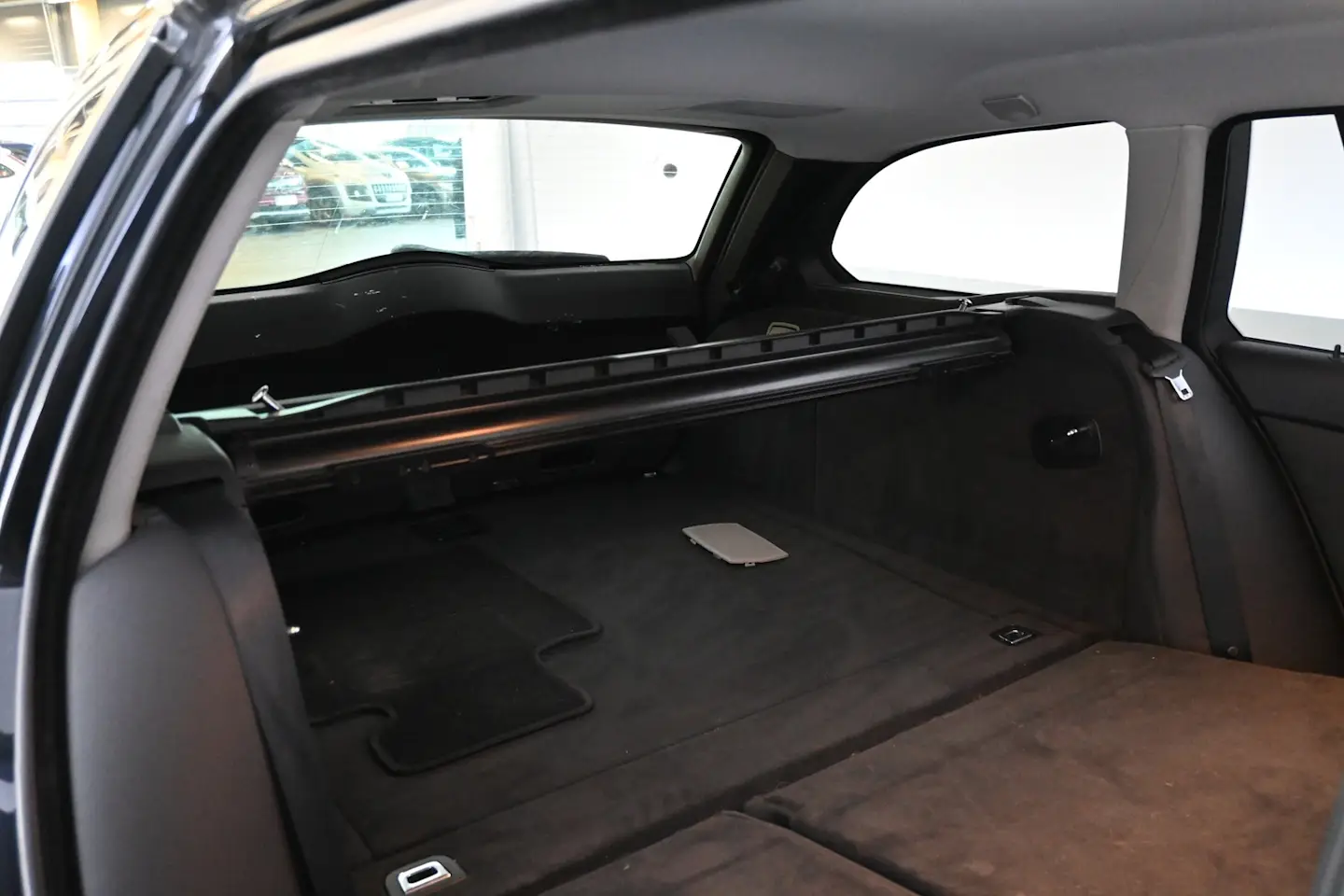 Car Image - RQgAMTySzg2gNSuCQrl5c