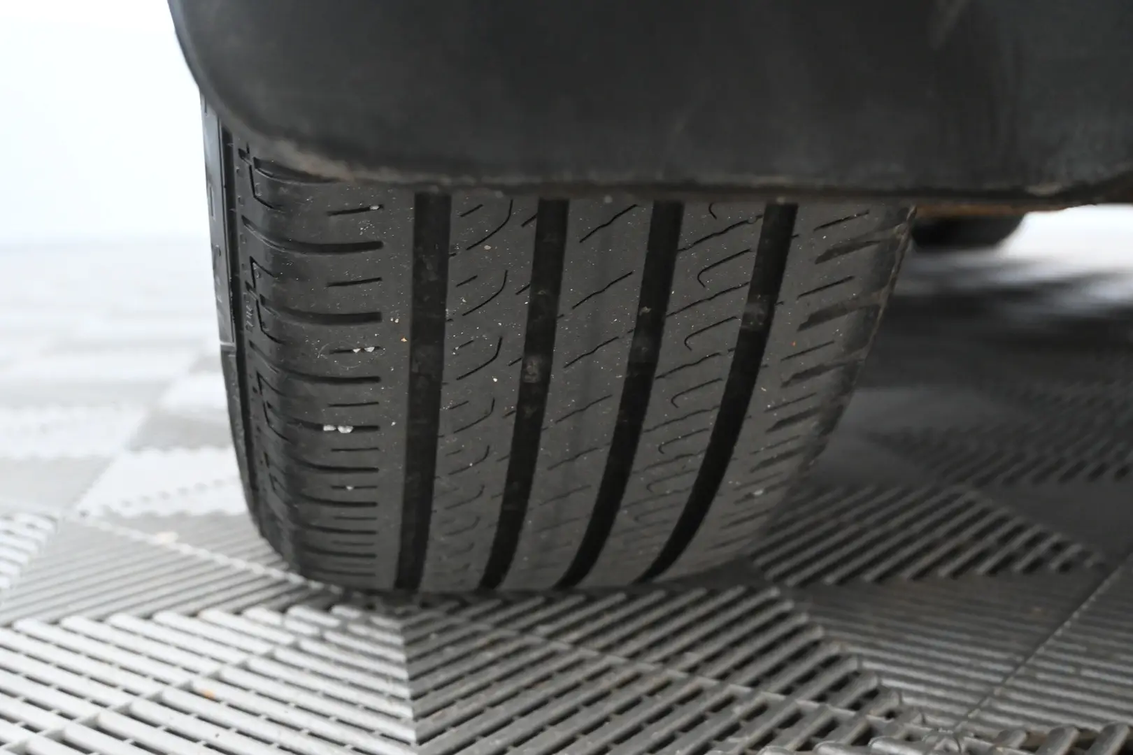 Car Image - n1fF1Q7eegPF6NBWN2uaK