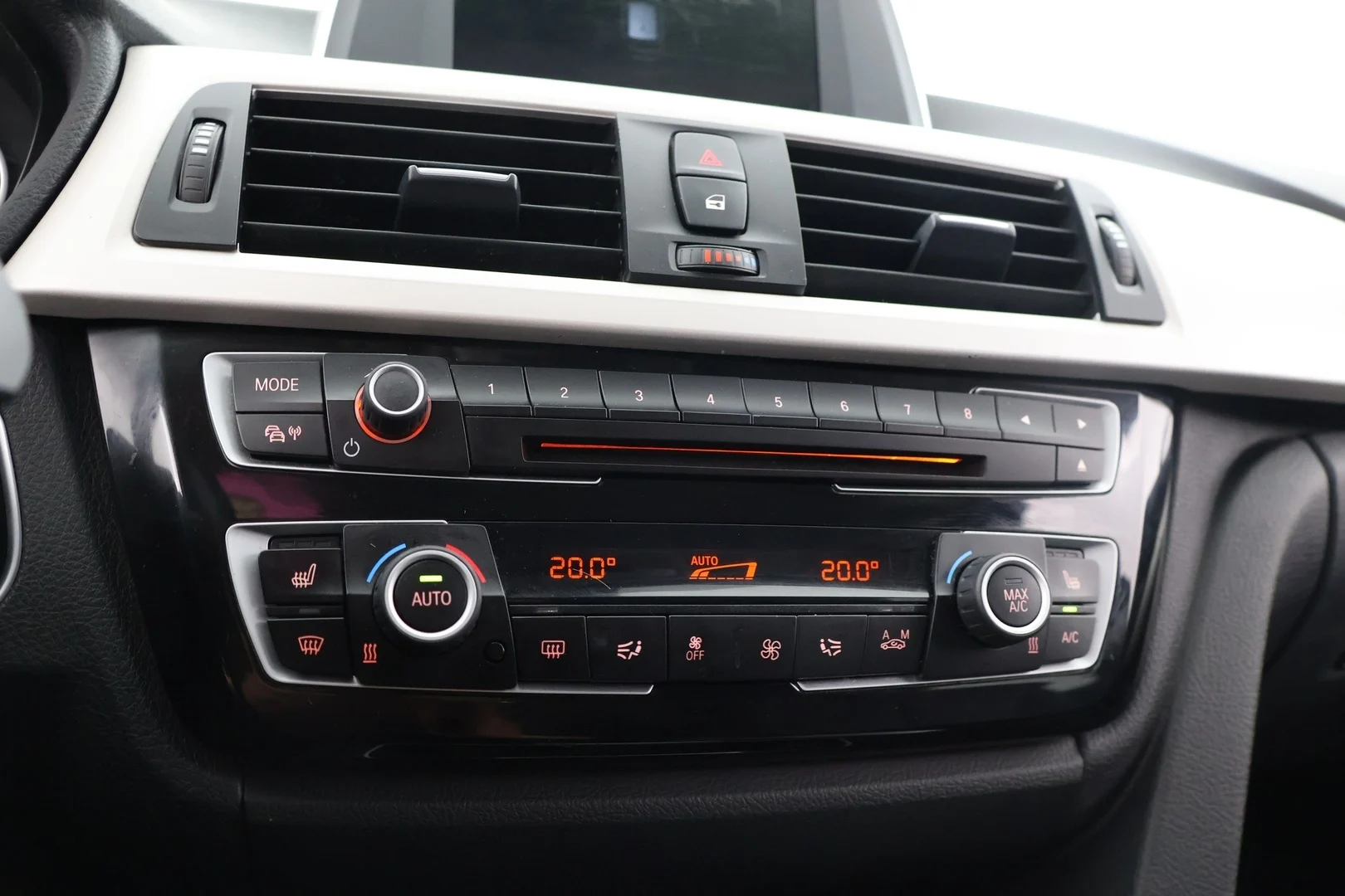 Car Image - jXMWiPR7w2b0qQAYJOyCw