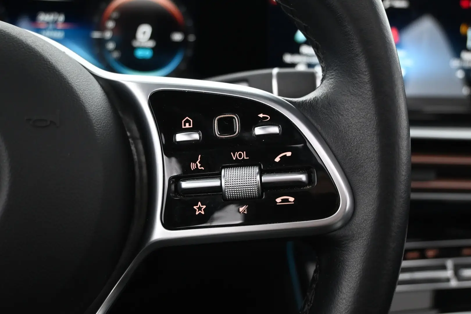 Car Image - KO0JW8P1RBLg3dCJ2Crce