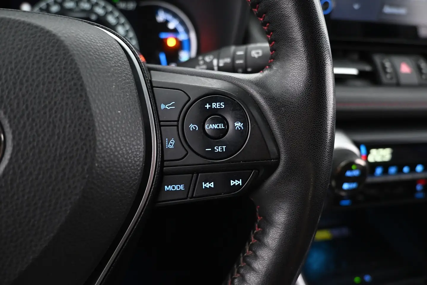 Car Image - 74kKTFLtHRIhUYNc0r9iyT