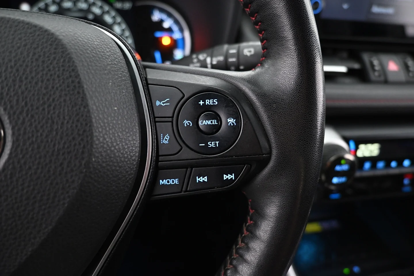 Car Image - 74kKTFLtHRIhUYNc0r9iyT