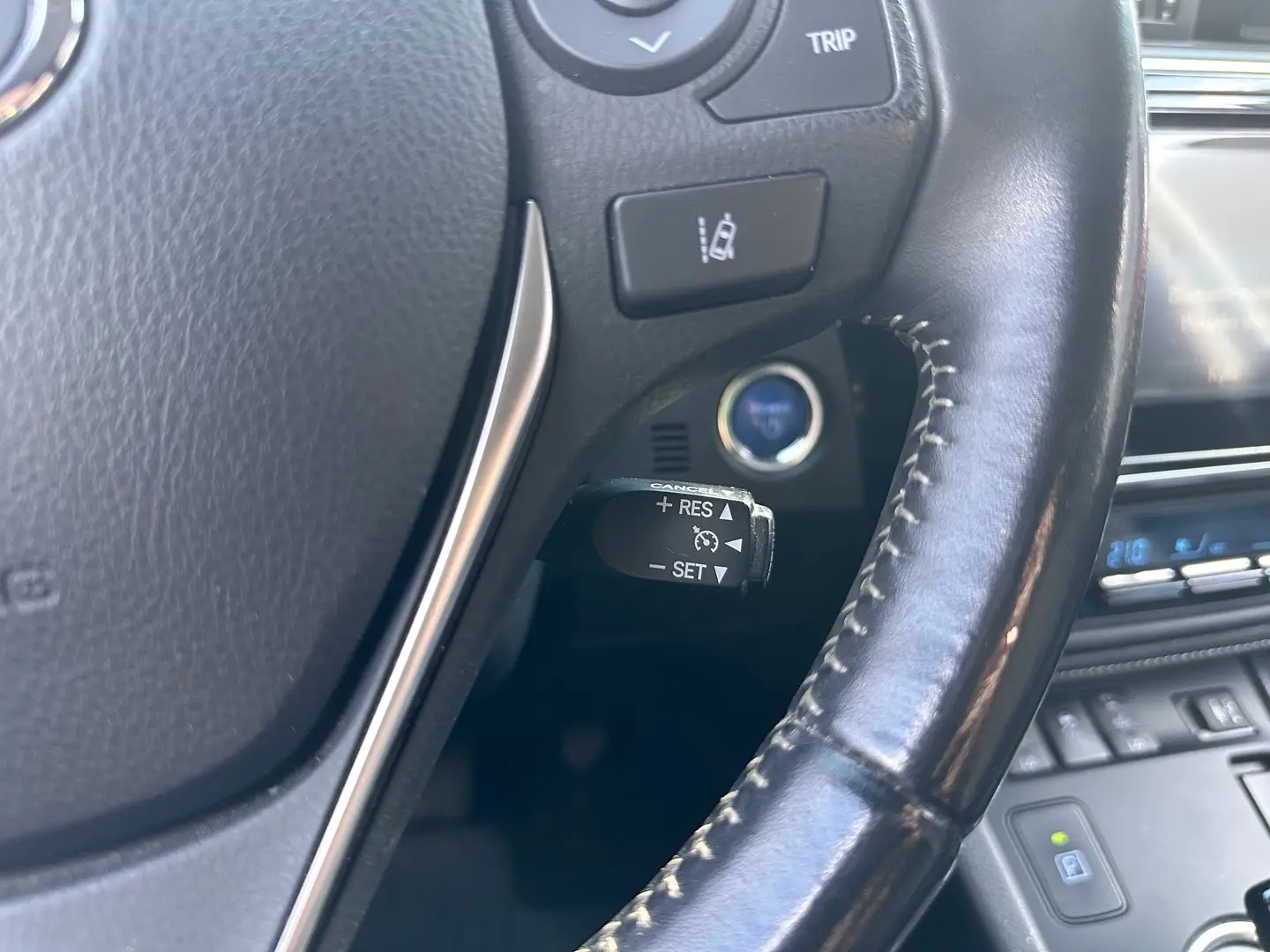 Car Image - 2UCnjWFNFgQzNzDpmMnt1e
