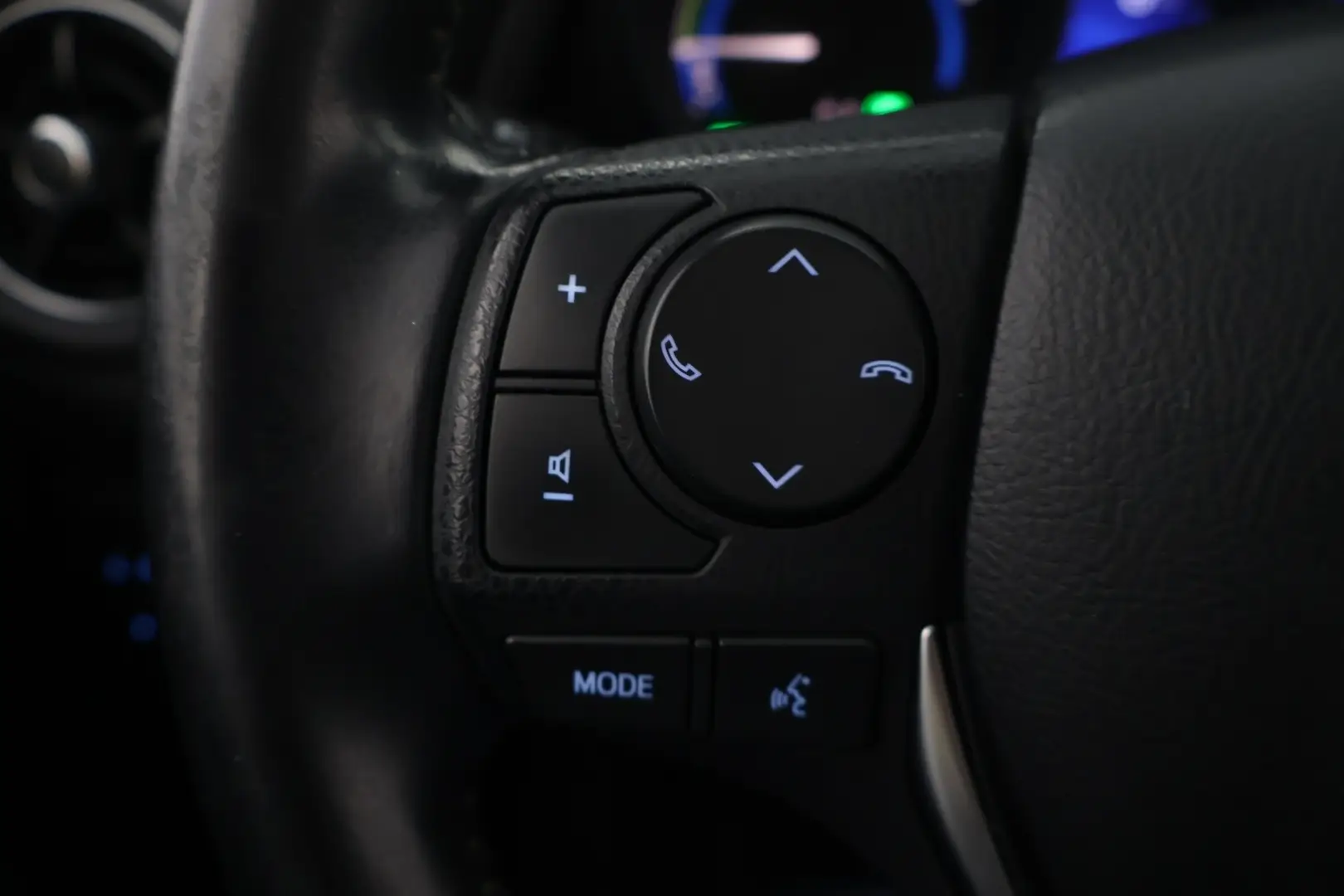 Car Image - 6WVSG3e99UhOYJ8idpoFnw