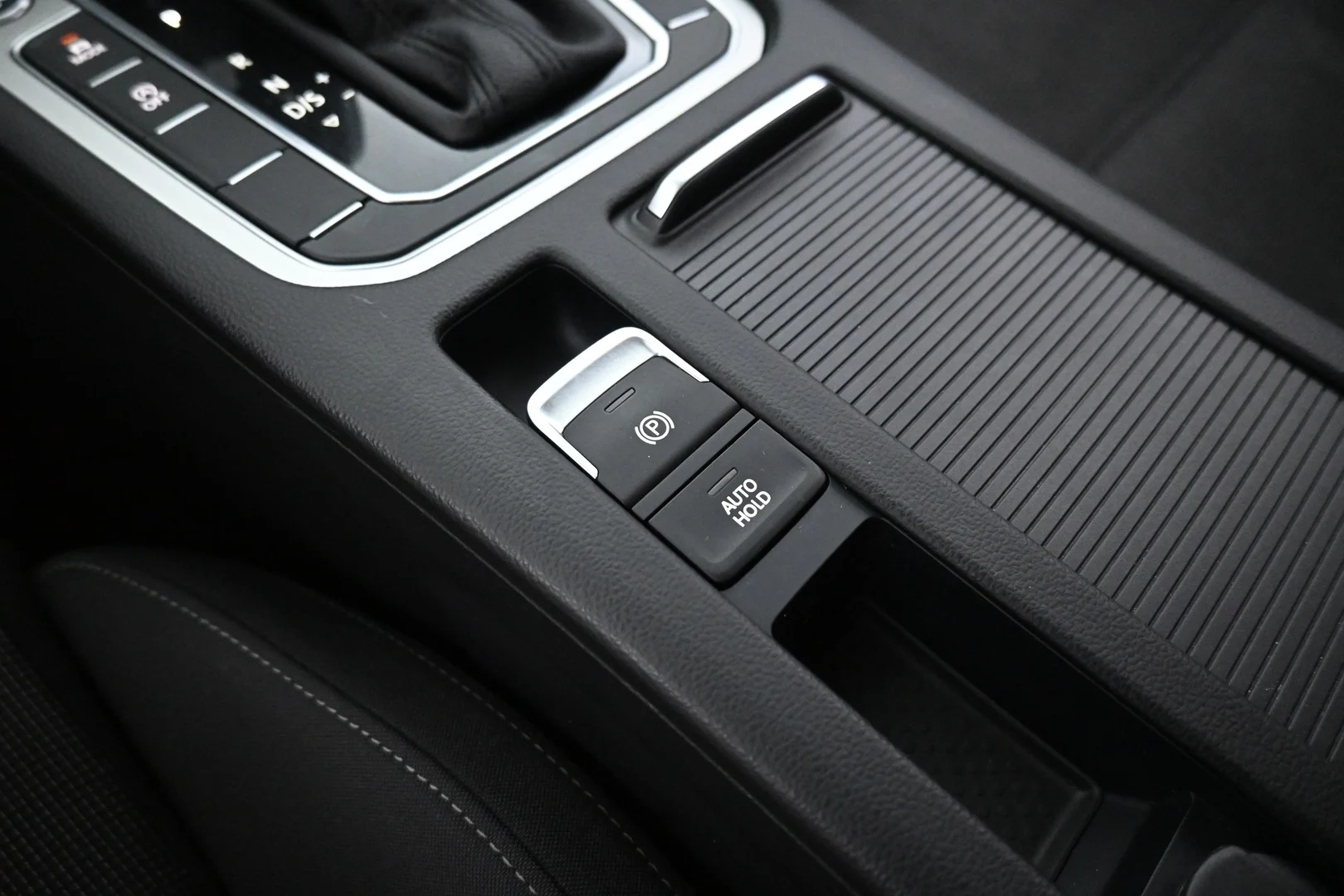Car Image - 1WRe81Snju16JBDx9x4H1F
