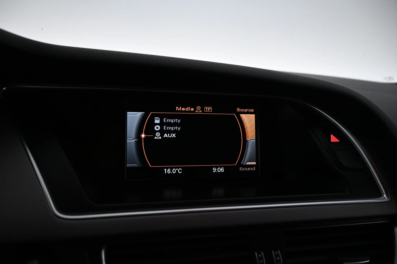 Car Image - 5wcqxDFtMGLQvyFVEB7Kjt