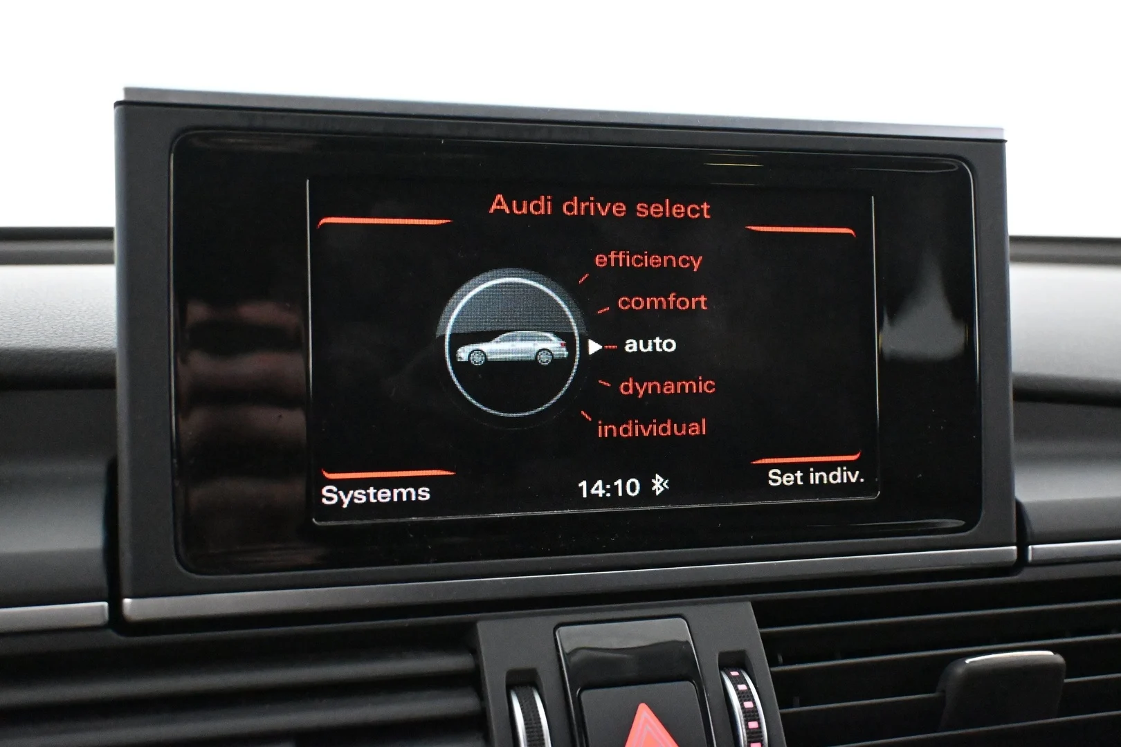 Car Image - 4diISf0L81PBO1rzYW2tr8