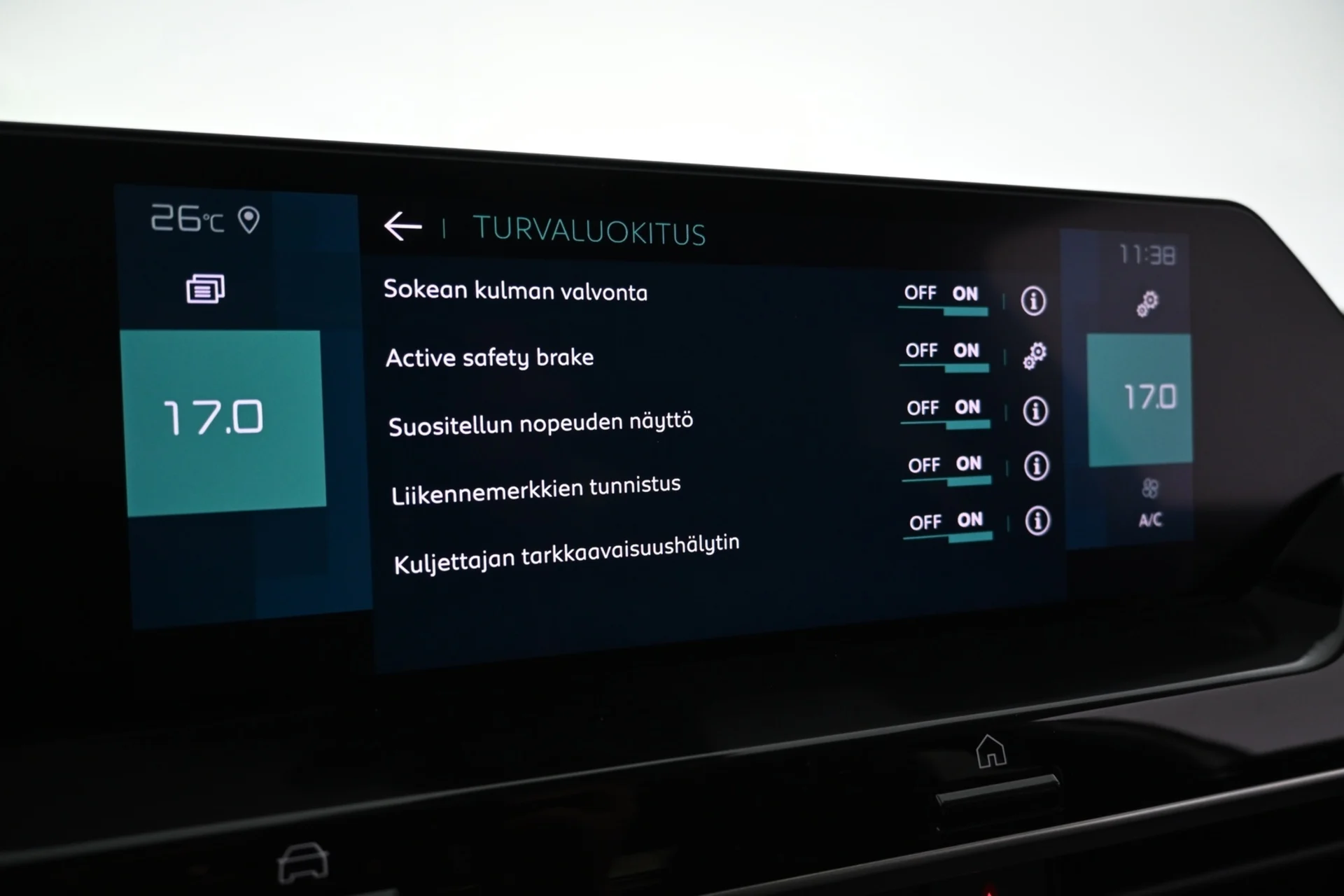 Car Image - 3eUv8X0m79eqD1jYcxlUlr