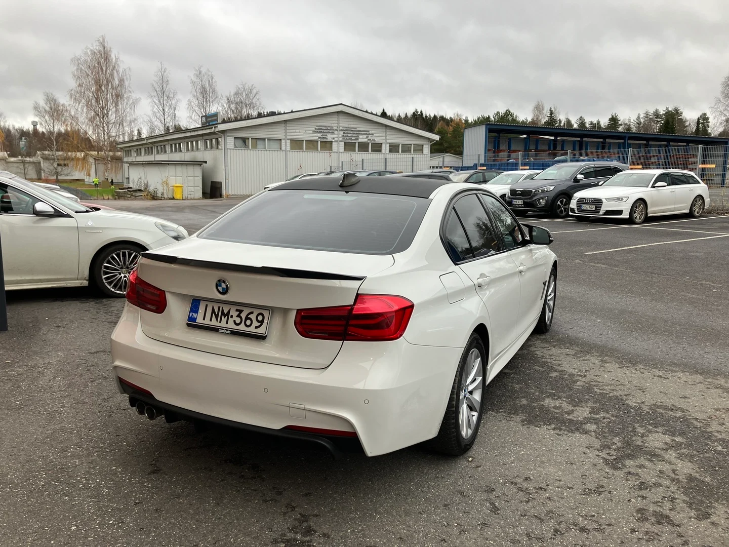 Car Image - A8JHD0vALgZXT3fYrqtQp