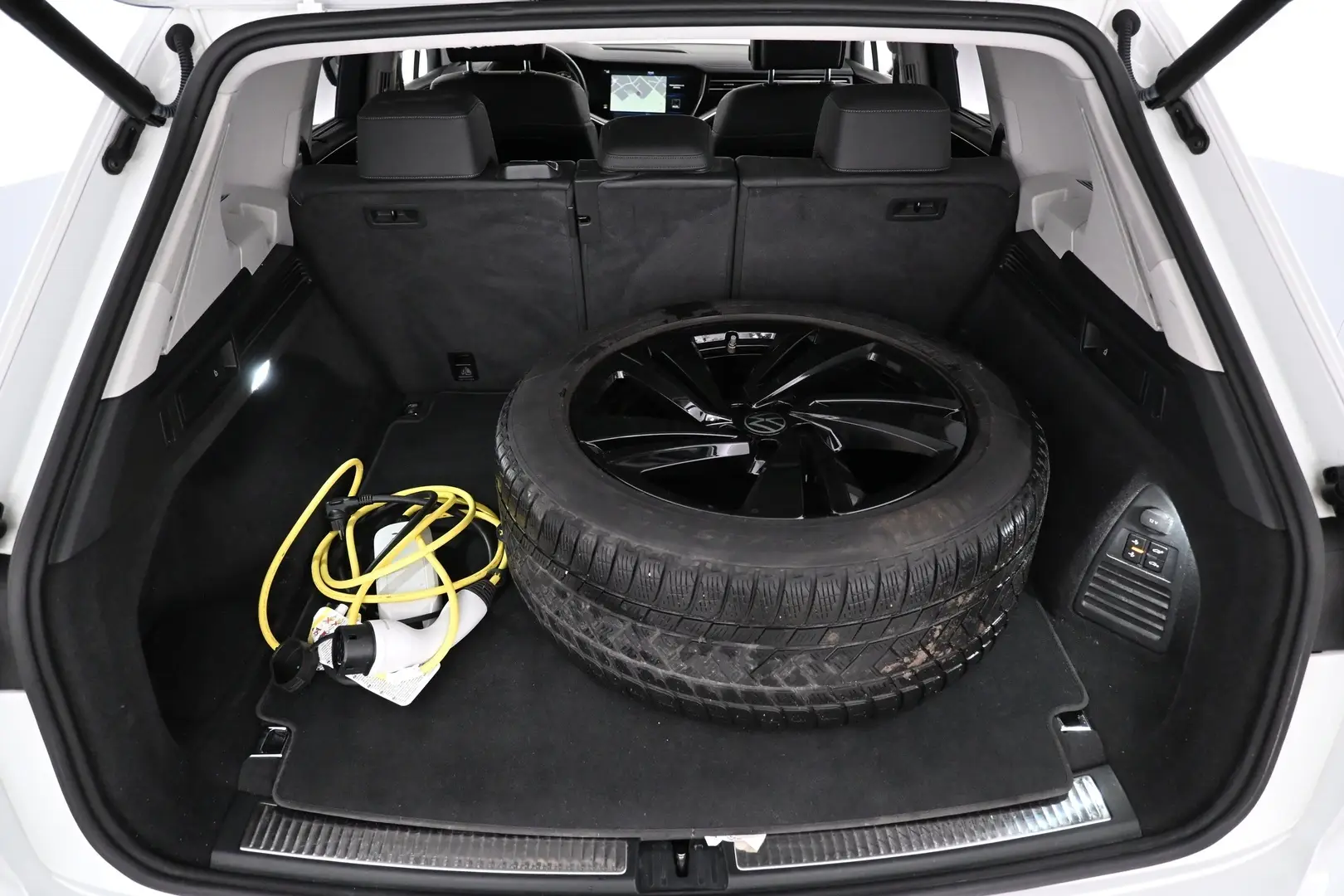 Car Image - 34GHuz6izc45g62k3u0Gqs