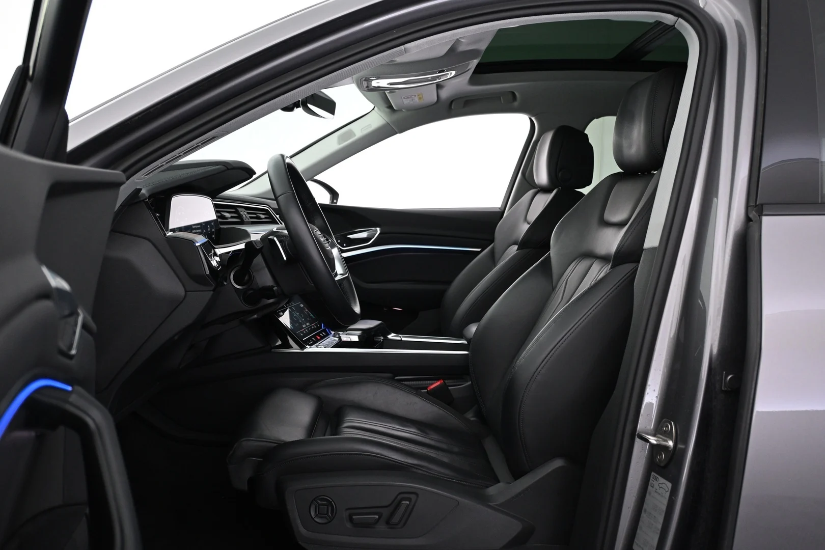 Car Image - 2ftmHmeYHiCmw69a6xbh4J