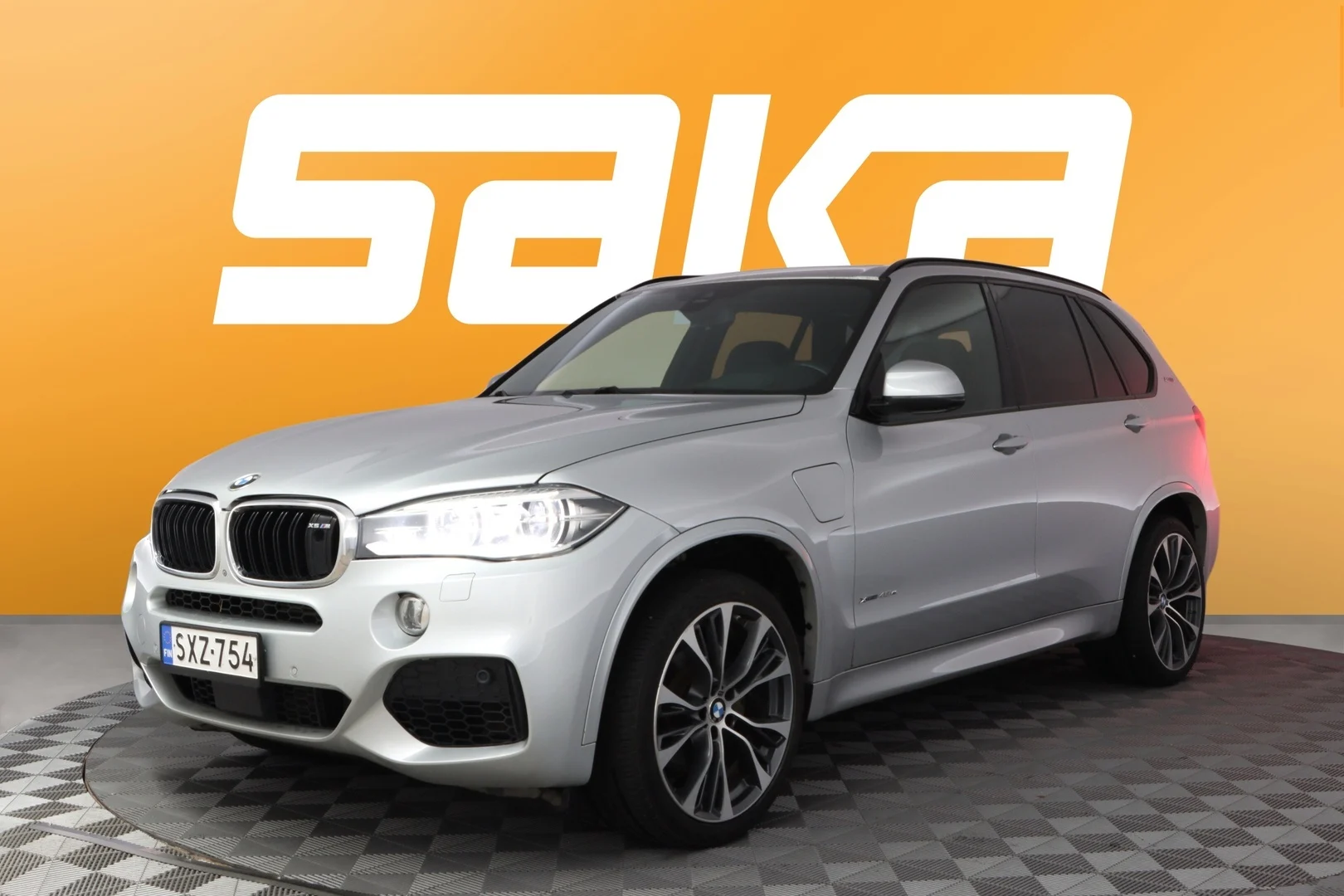 Car Image - 6wcpxFq53jpBBhPioFoNjf