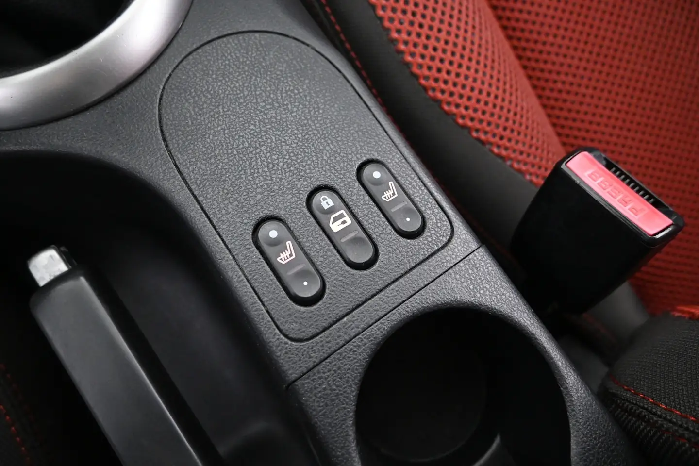 Car Image - 5Iq8XVcoJ3NDA5CDxuiECu
