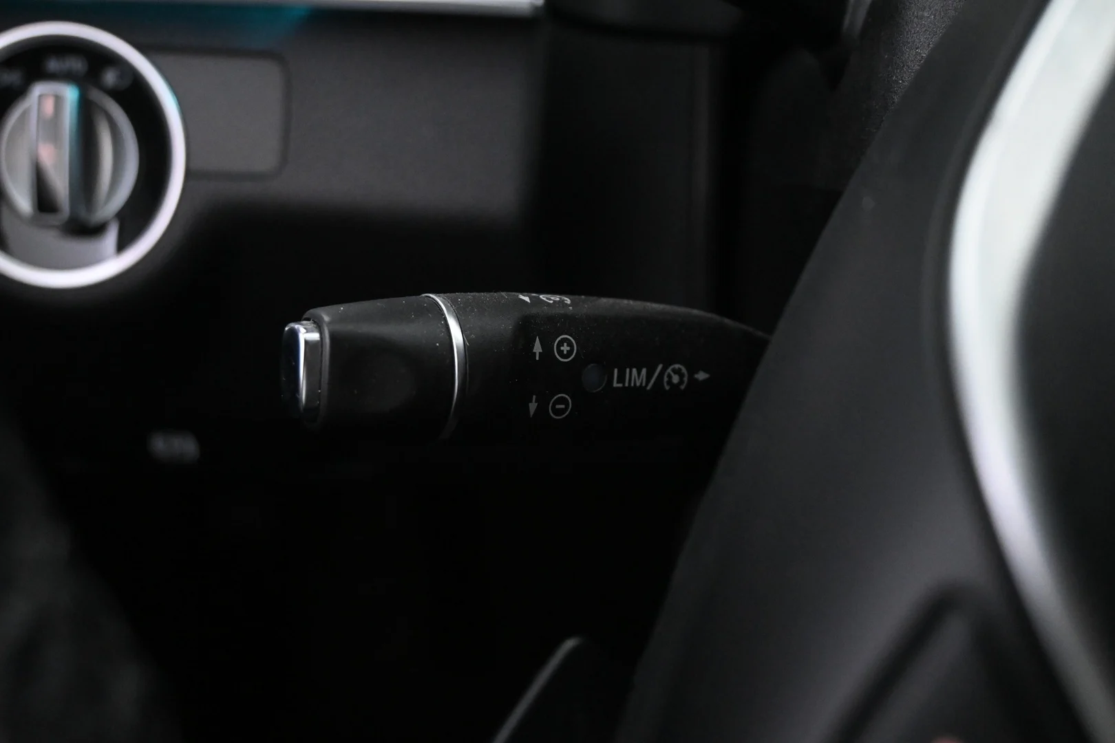 Car Image - 53Pfb21gikIf3Dytj4qGvi